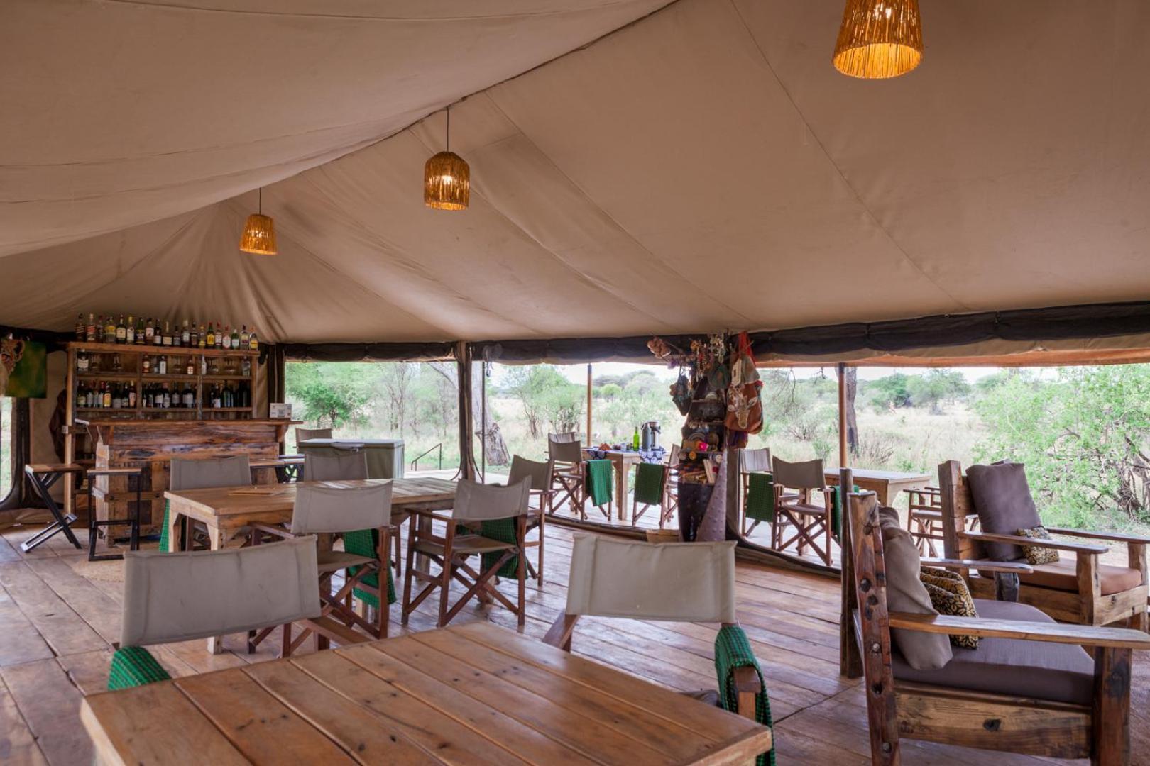 Baobab Tented Camp Kwa Kuchinia 외부 사진