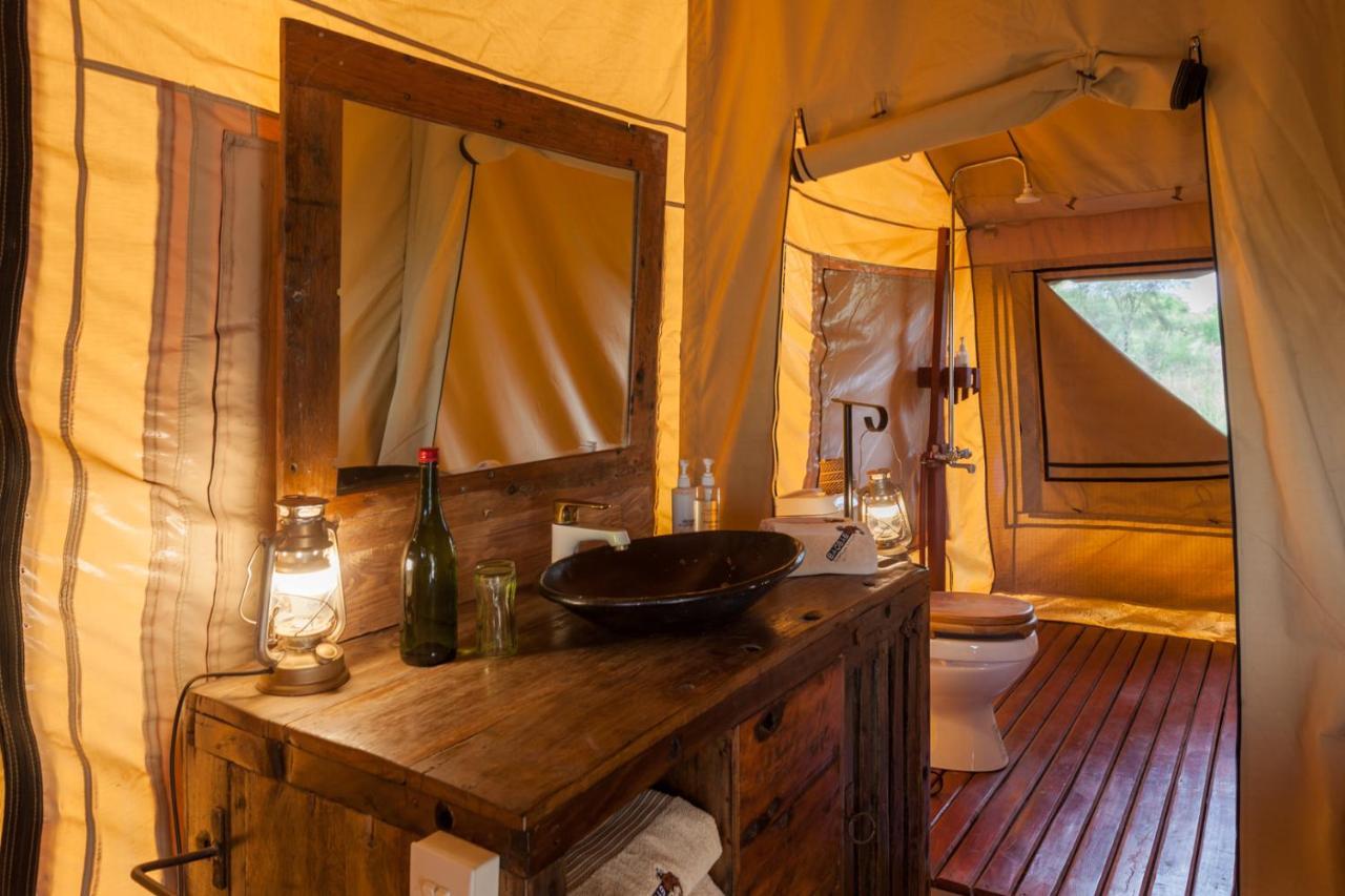 Baobab Tented Camp Kwa Kuchinia 외부 사진